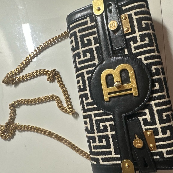 Balmain Purse - Picture 4 of 14
